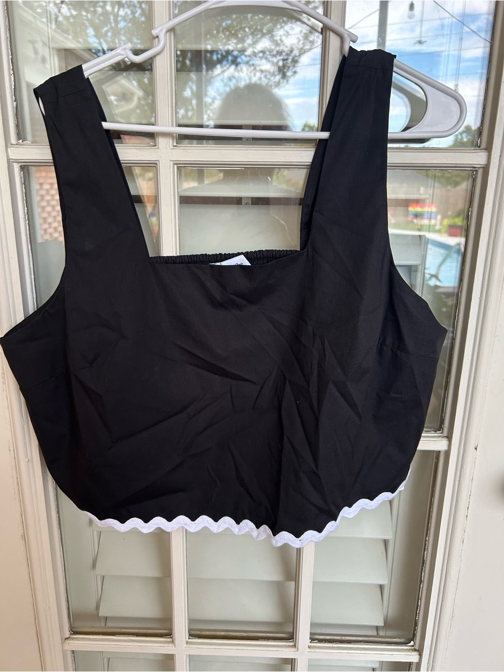 CeCe Black Crop Tank with White Scalloped Trim